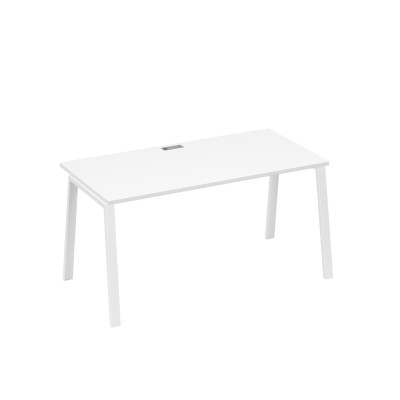 Стол письменный на металлокаркасе TRE белый премиум / металлокаркас белый А4 Б3 025 БП