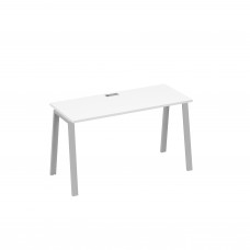 Стол письменный на металлокаркасе TRE белый премиум / металлокаркас серый А4 С3 004 БП