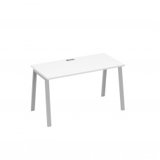 Стол письменный на металлокаркасе TRE белый премиум / металлокаркас серый А4 С3 014 БП