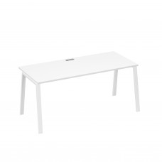 Стол письменный на металлокаркасе TRE белый премиум / металлокаркас белый А4 Б3 026 БП