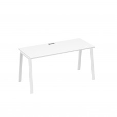 Стол письменный на металлокаркасе TRE белый премиум / металлокаркас белый А4 Б3 015 БП