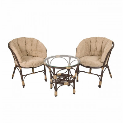 Комплект мебели из искусственного ротанга с бежевыми подушками