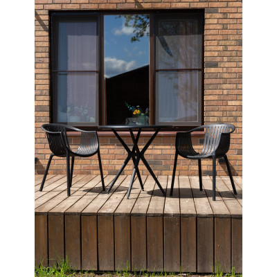 Комплект из полипропилена на террасу или кафе