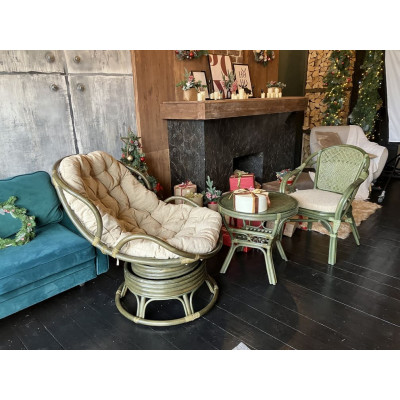 Вращающееся кресло из ротанга Папасан Челси в цвете олива