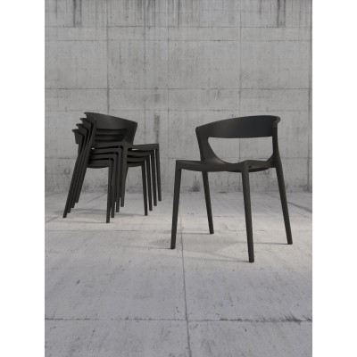 Комплект мебели для дачи и кафе из полипропилена