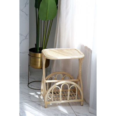 Столик-газетница из ротанга