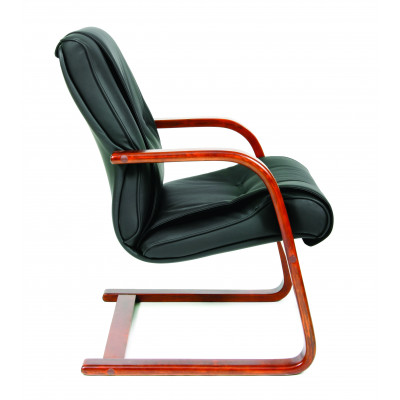 Офисное кресло Chairman 653V Россия черная нат.кожа/экокожа