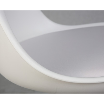 Офисное кресло для персонала DOBRIN MICKEY (белый)