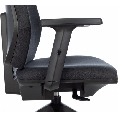 Кресло Бюрократ CH-545L черный